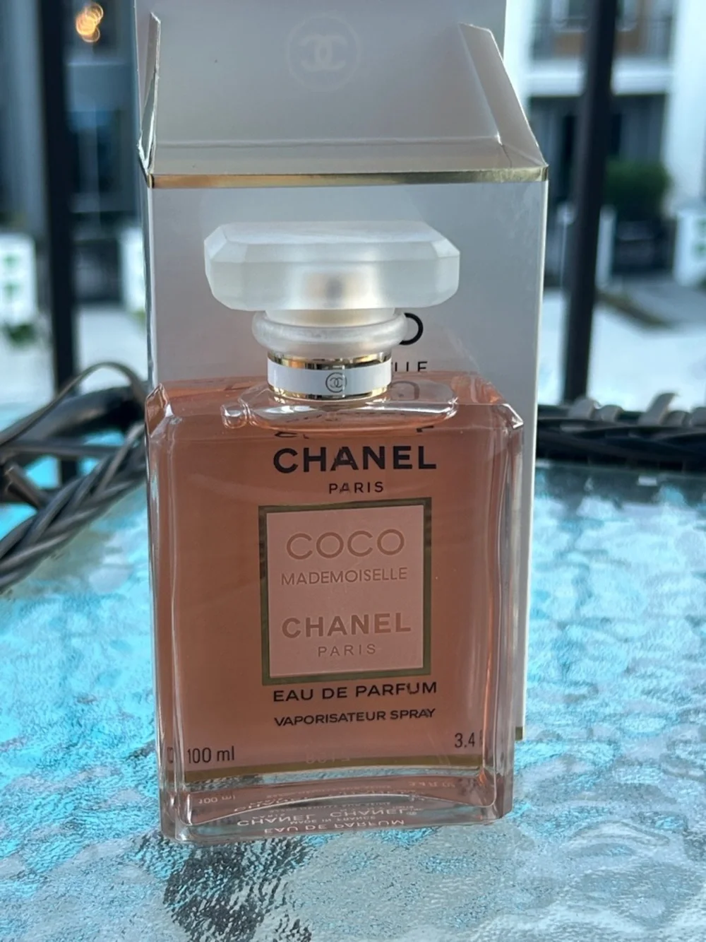 Chanel Coco Mademoiselle Eau de Parfum 3.4 - Picture 4 of 9